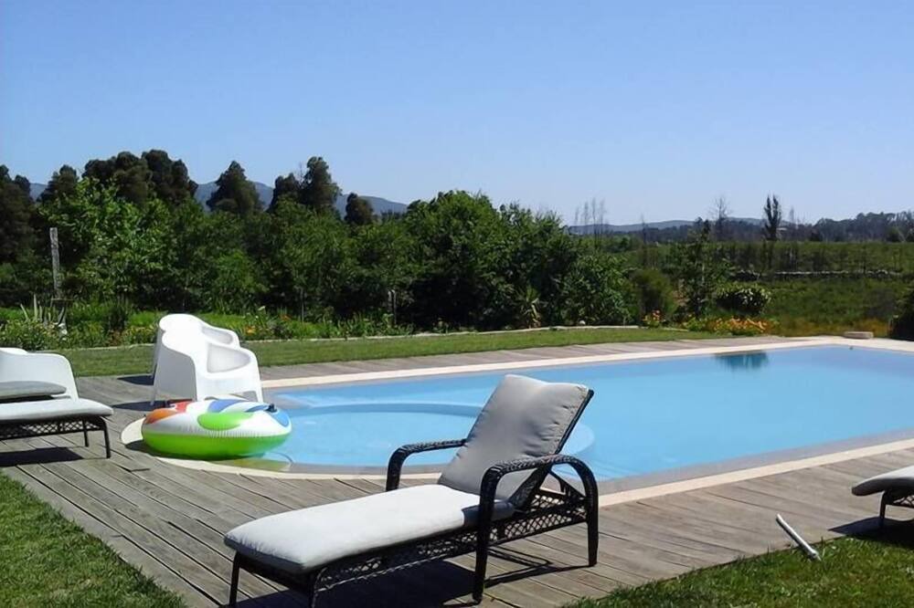 Photo of Outdoor in Cardielos
