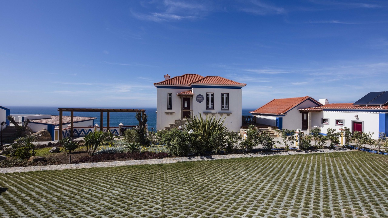 Photo of Others in Azenhas do Mar