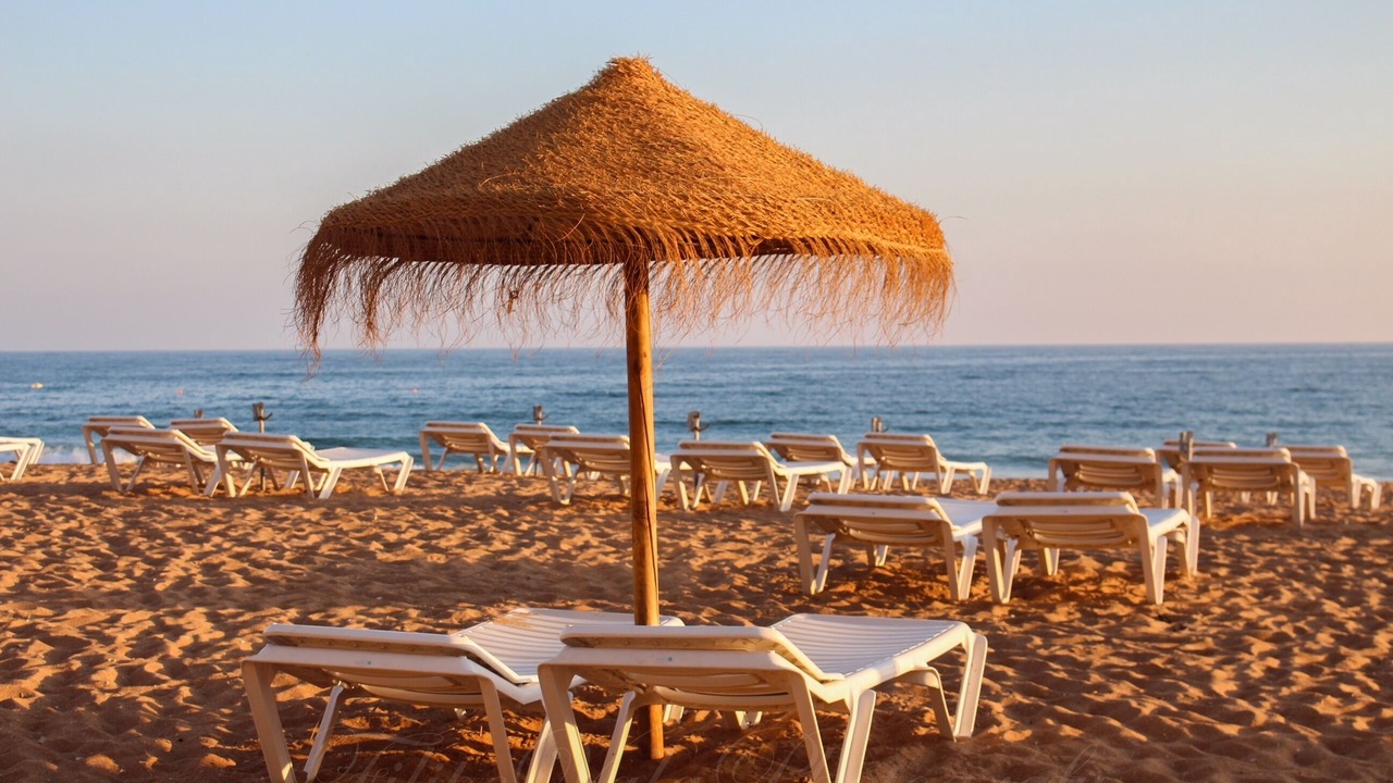 Photo of Others in Peneco Beach