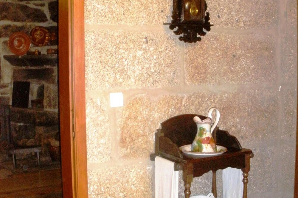 Photo of Bathroom in Lindoso