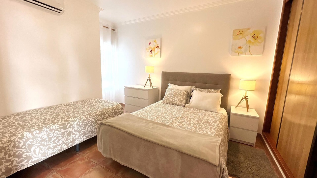Photo of Bedroom in Vale de Carro