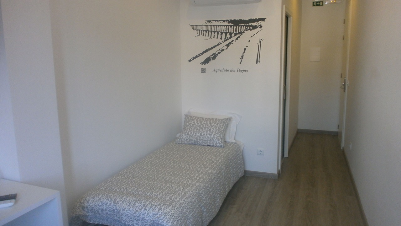 Photo of Bedroom in Santa Maria dos Olivais