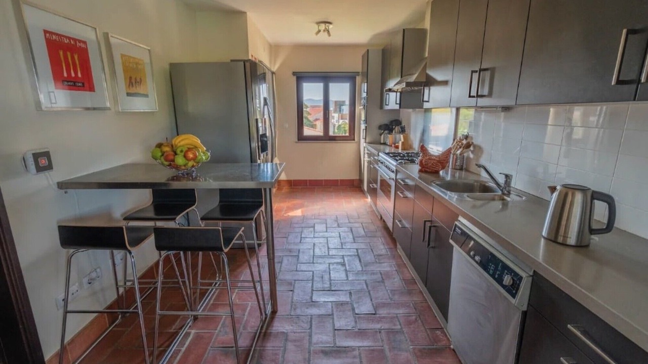 Photo of Kitchen in Moncarapacho e Fuseta