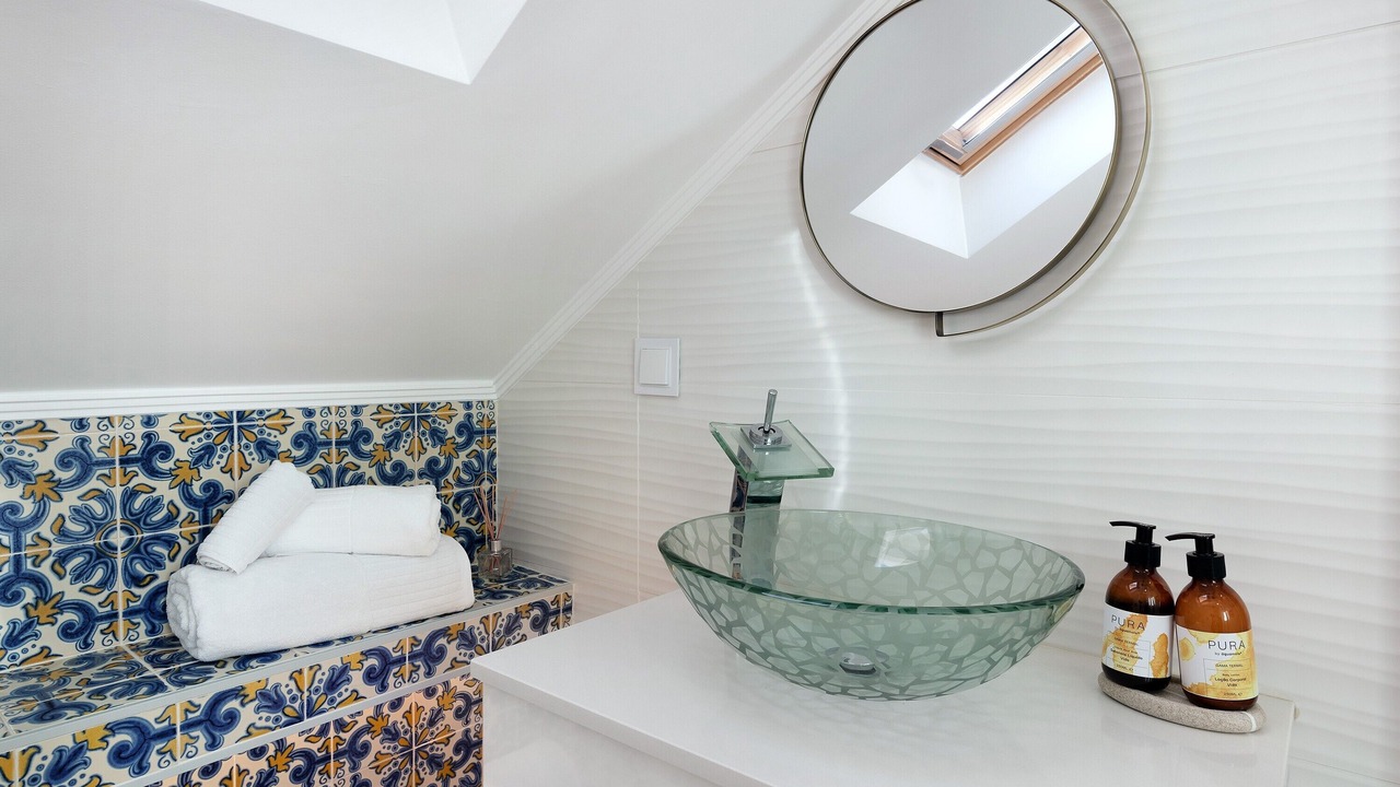 Photo of Bathroom in Cascais