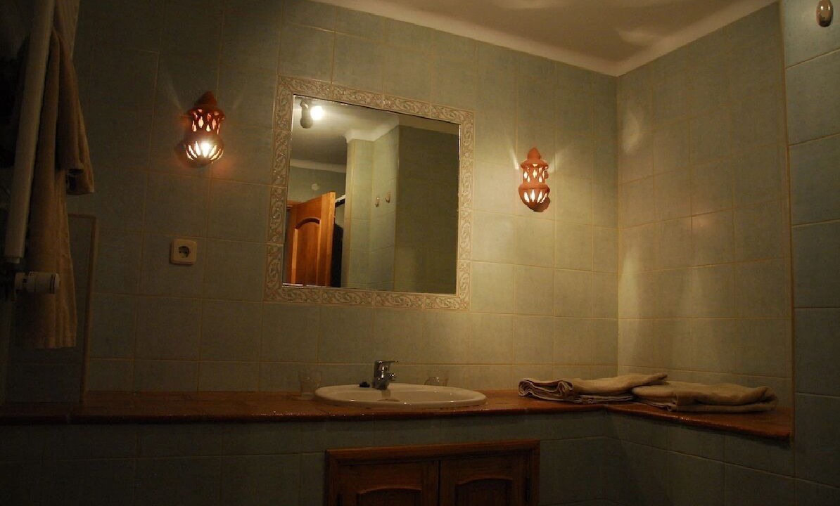 Photo of Bathroom in Santo Estevao