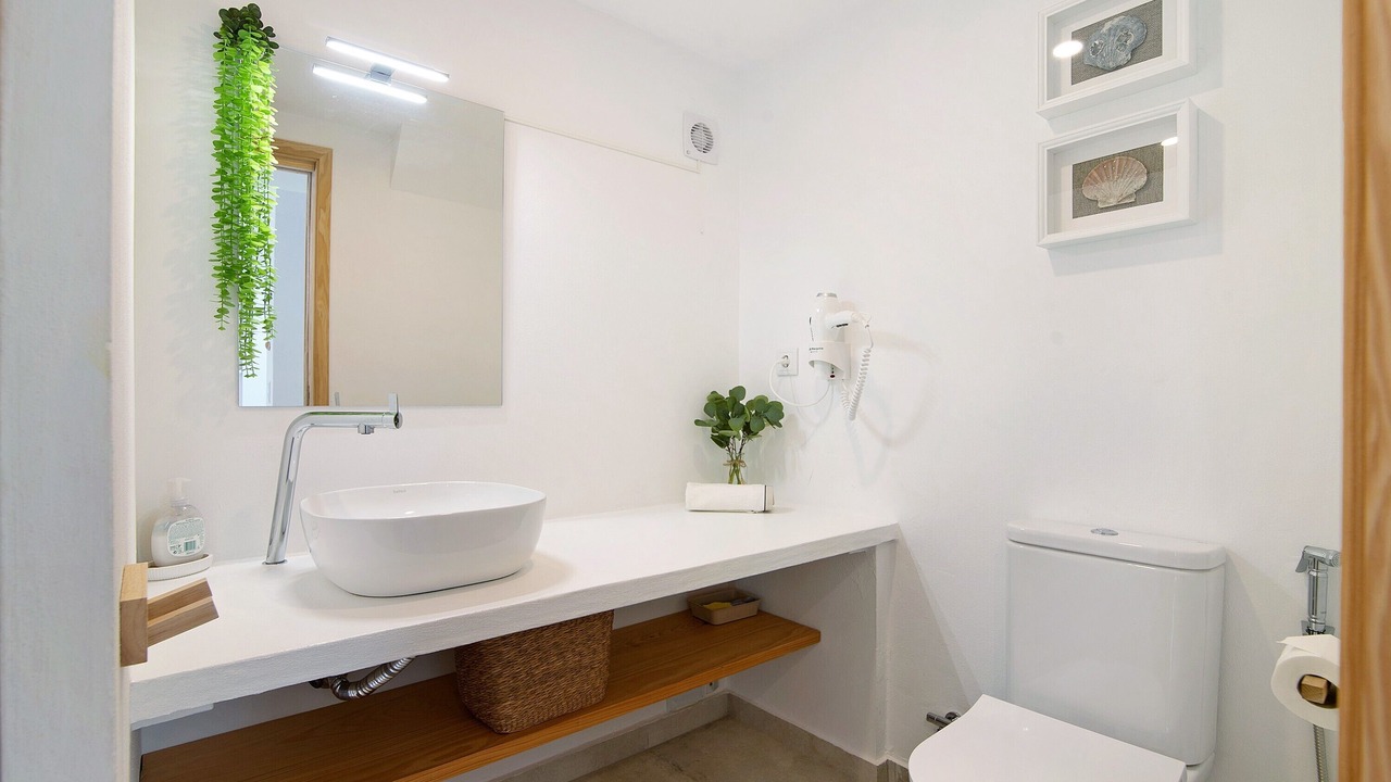 Photo of Bathroom in Santa Luzia
