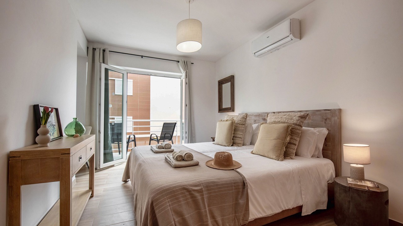 Photo of Bedroom in Conceicao e Cabanas de Tavira