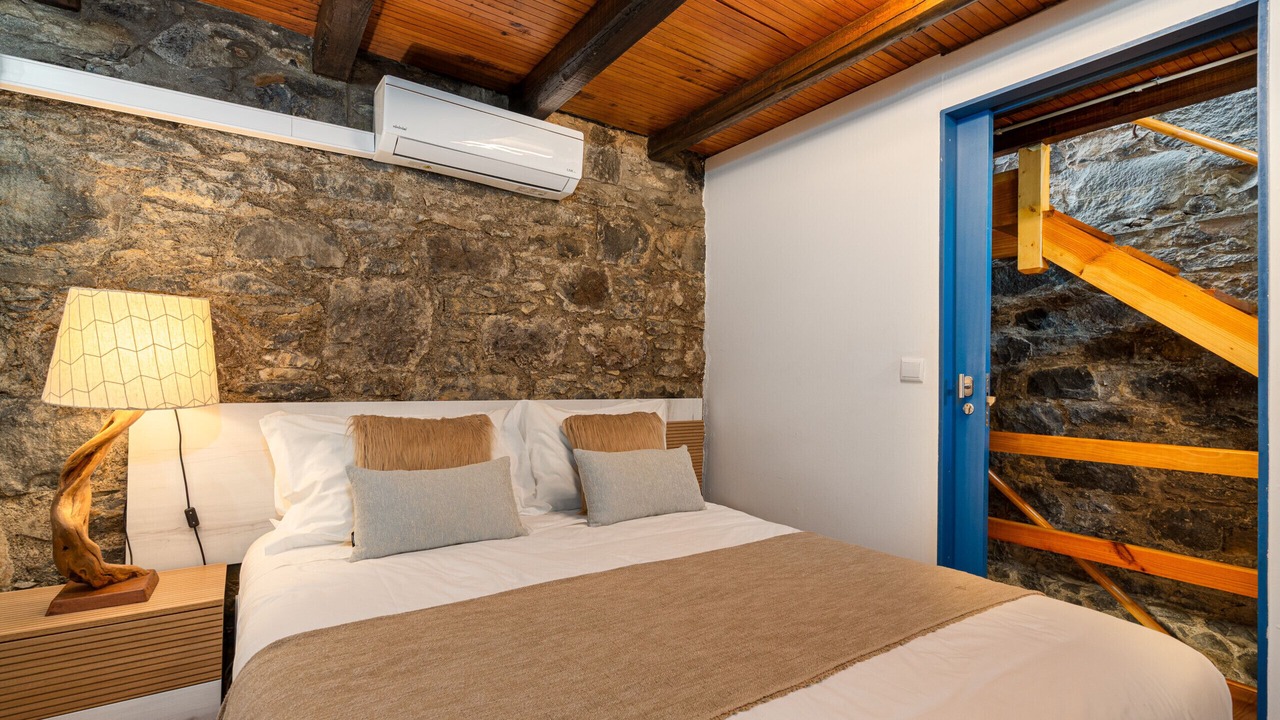 Photo of Bedroom in Porto Moniz