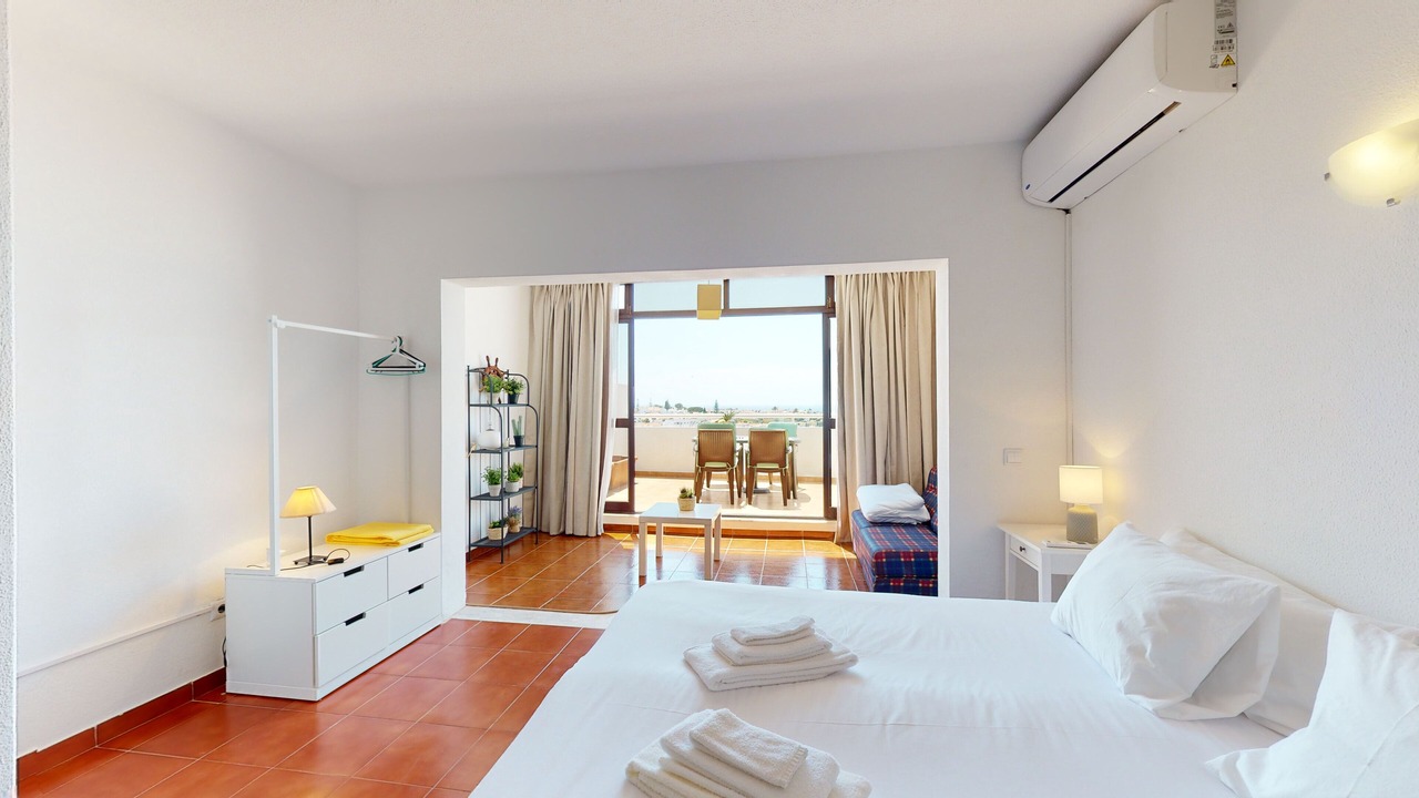 Photo of Bedroom in Correeira