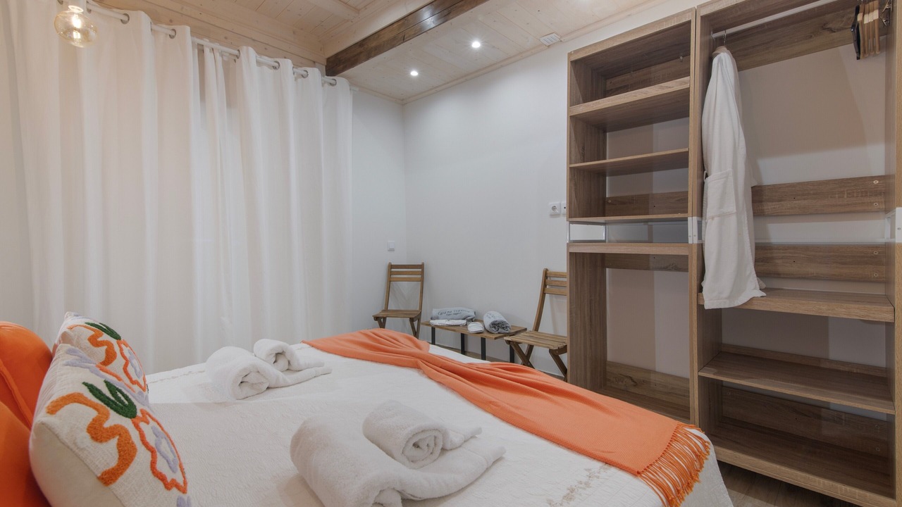 Photo of Bedroom in Faro City Centre