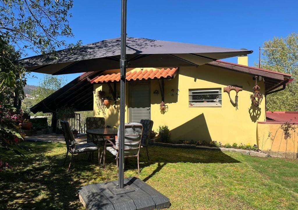 Photo of Outdoor in Molares
