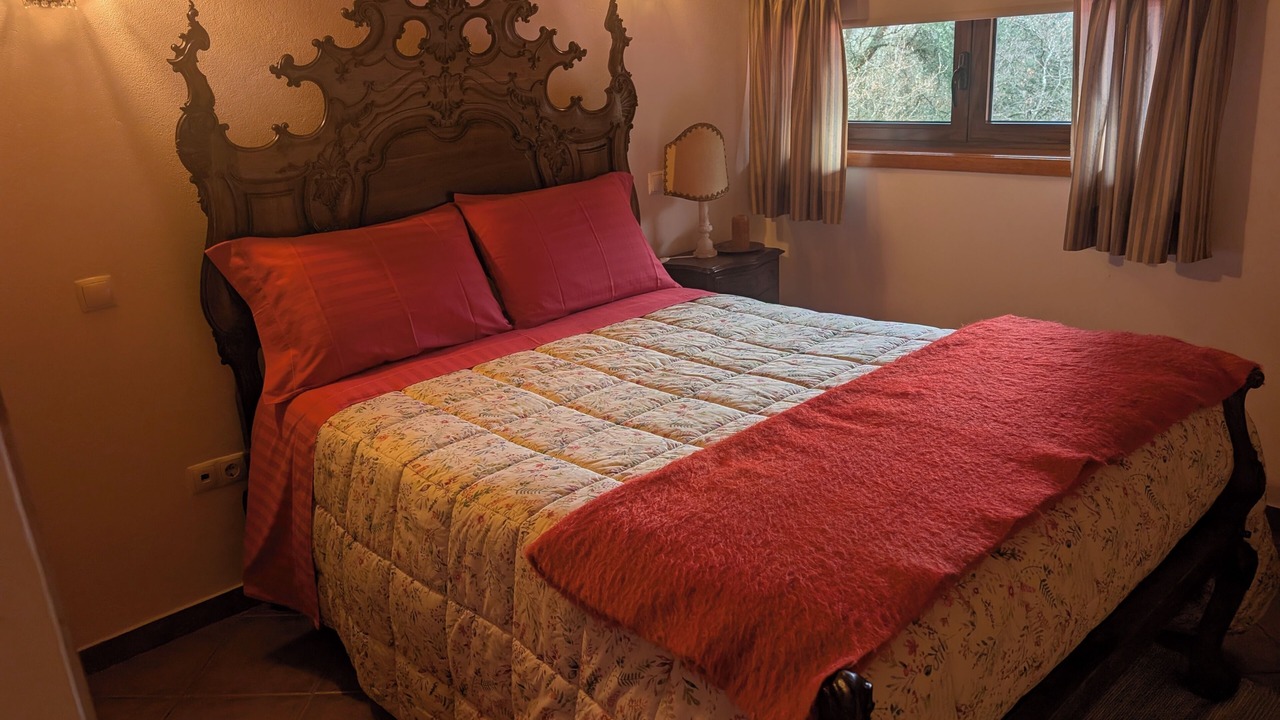 Photo of Bedroom in Molares