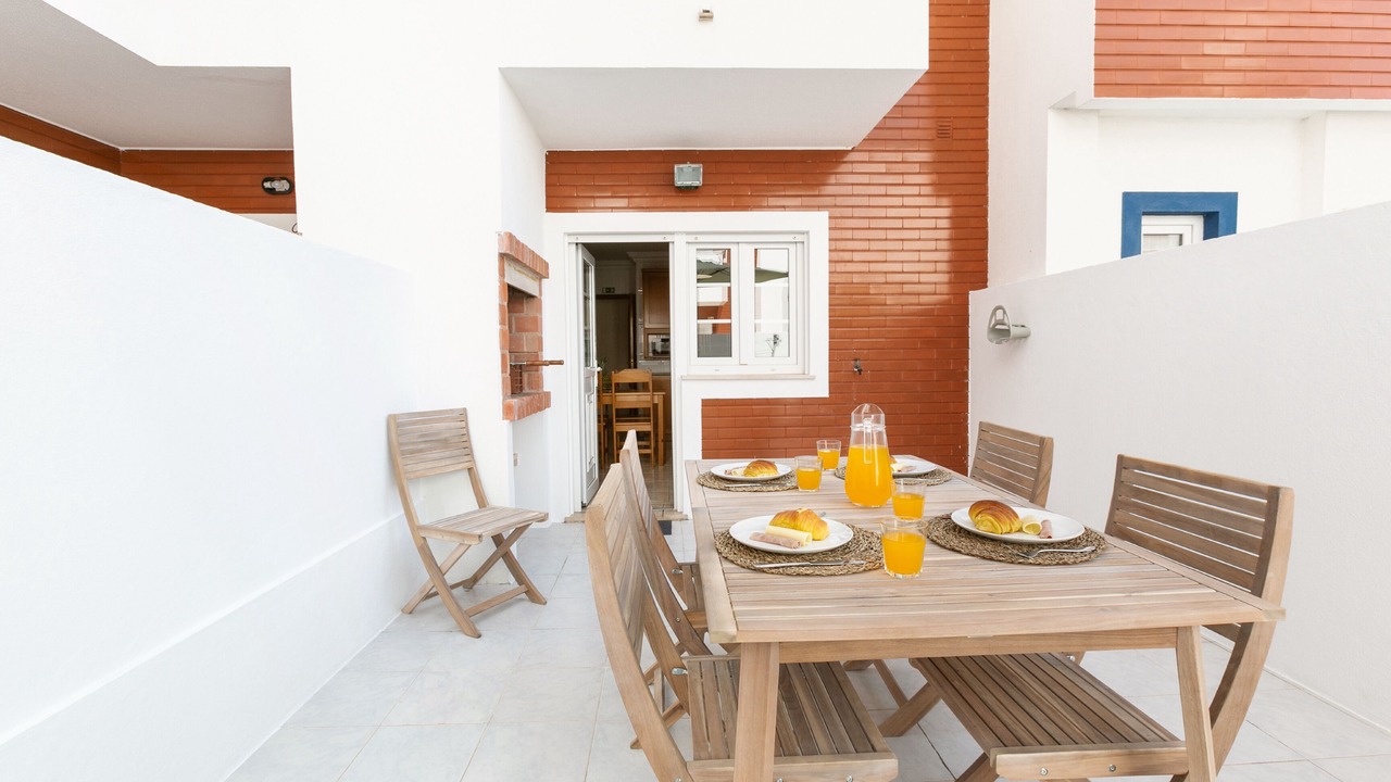 Photo of Outdoor in Ajuda