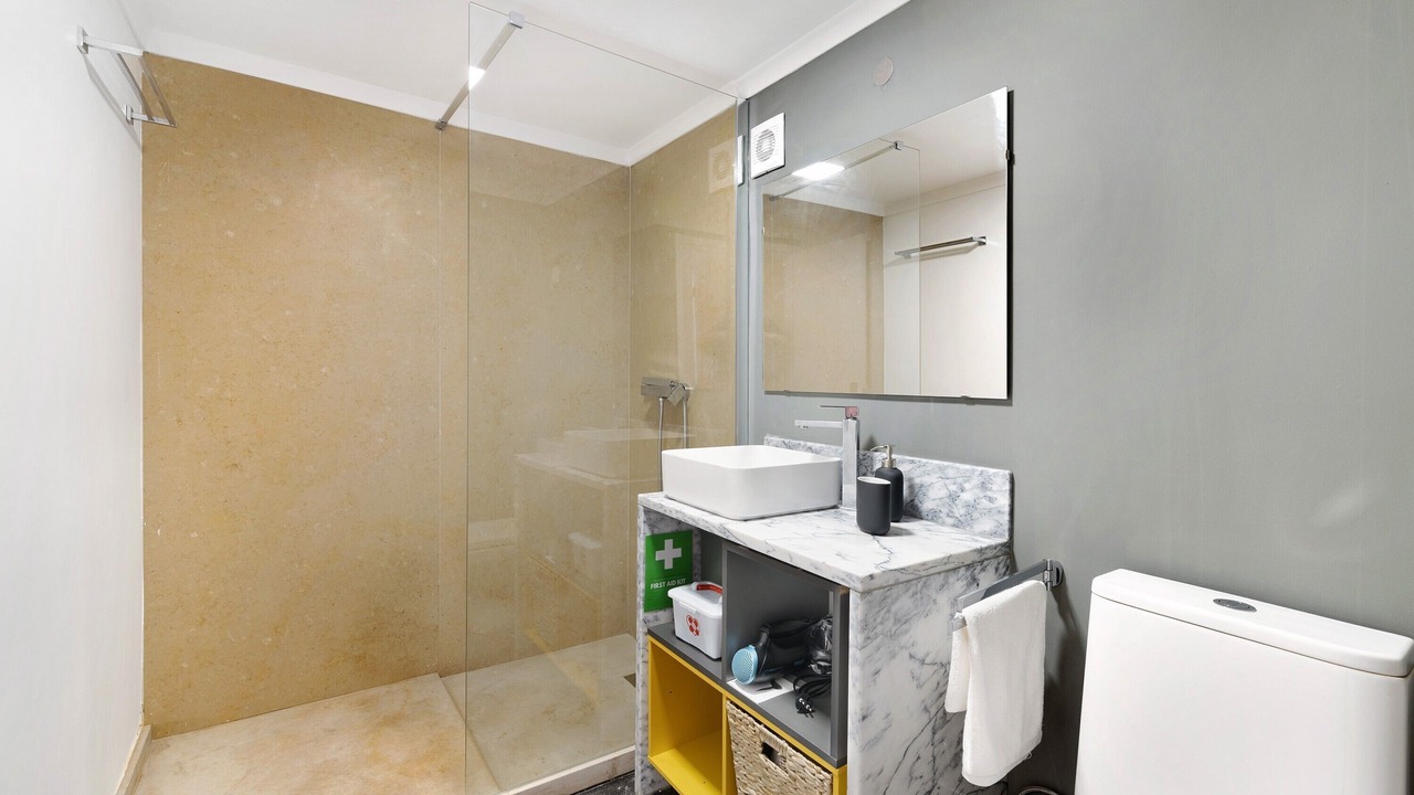 Photo of Bathroom in Estoril
