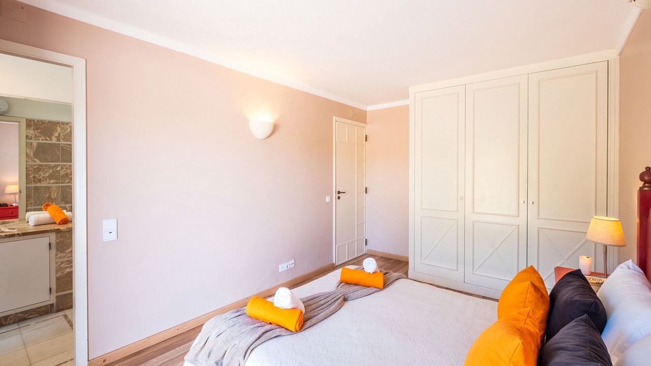 Photo of Bedroom in Gale
