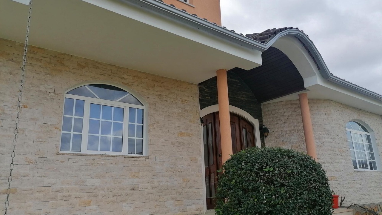 Photo of Outdoor in Molares