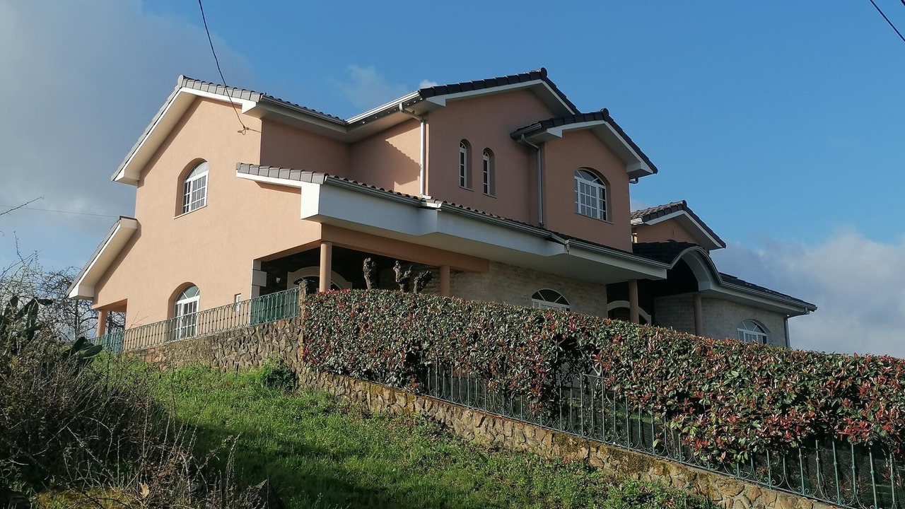 Photo of Outdoor in Molares