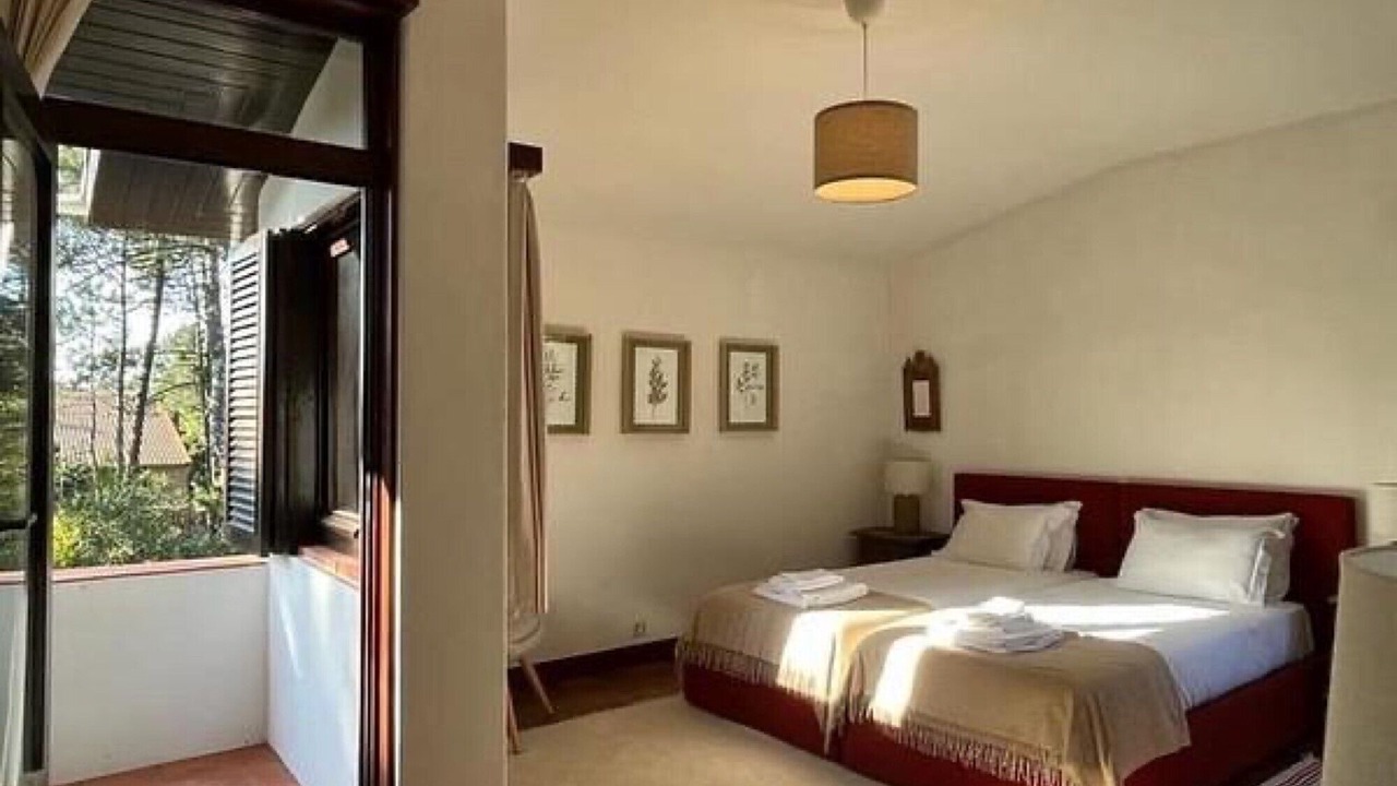Photo of Bedroom in Caminha