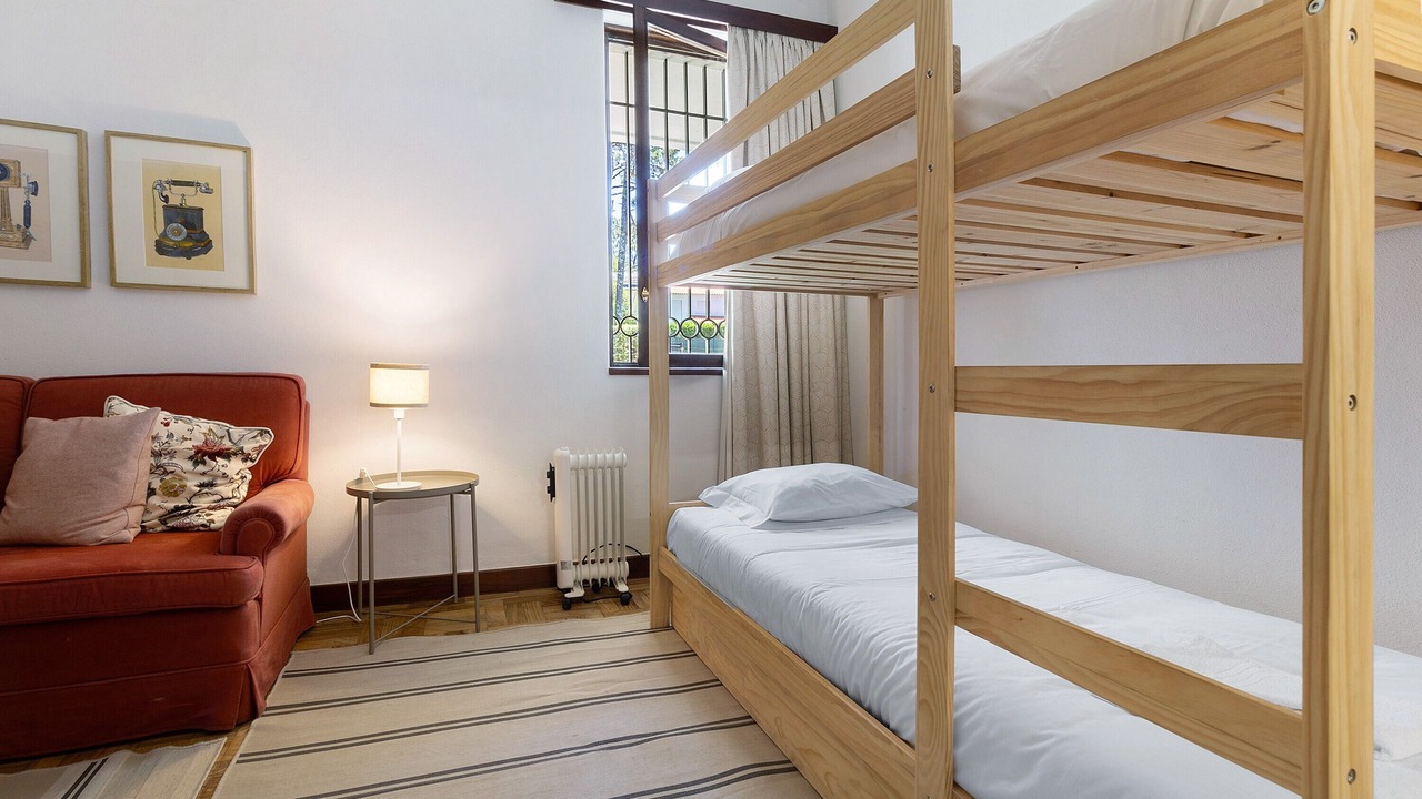 Photo of Bedroom in Caminha