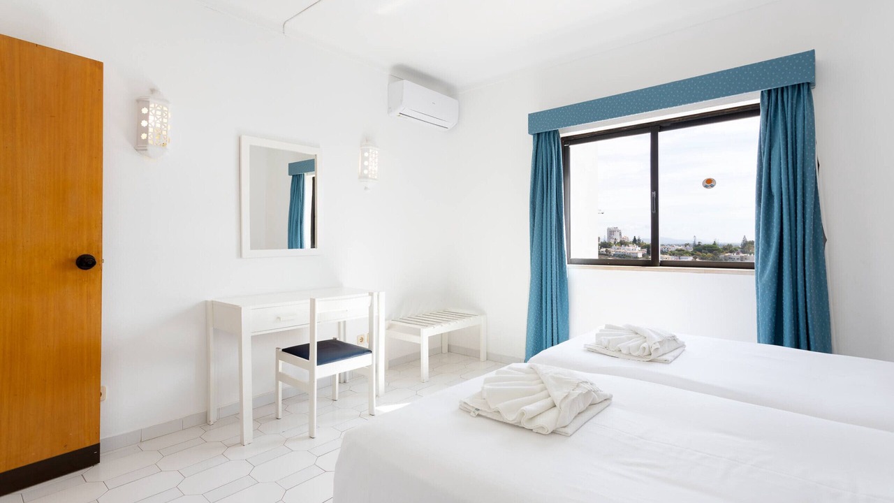 Photo of Bedroom in Correeira