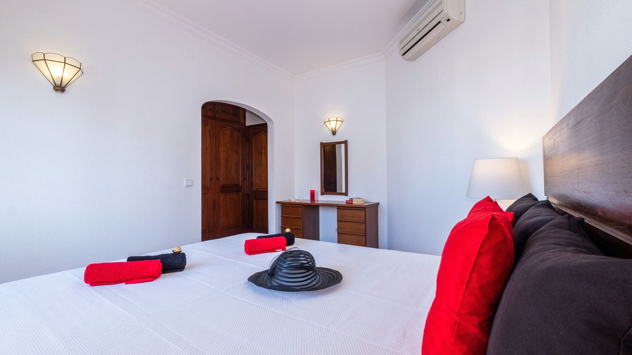 Photo of Bedroom in Gale