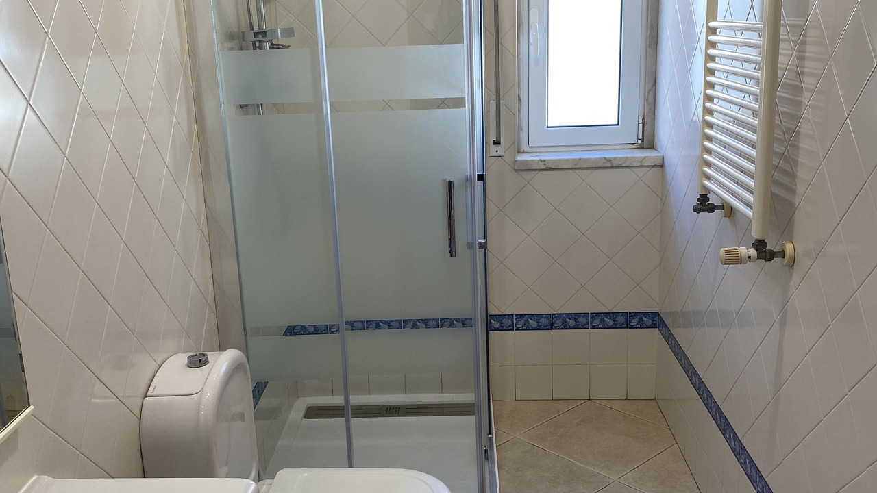 Photo of Bathroom in Ericeira