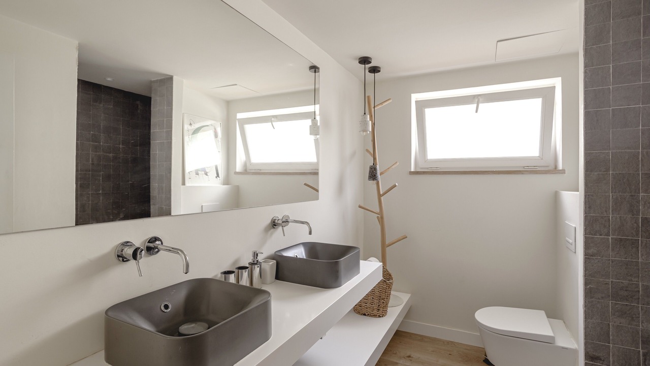 Photo of Bathroom in Cascais