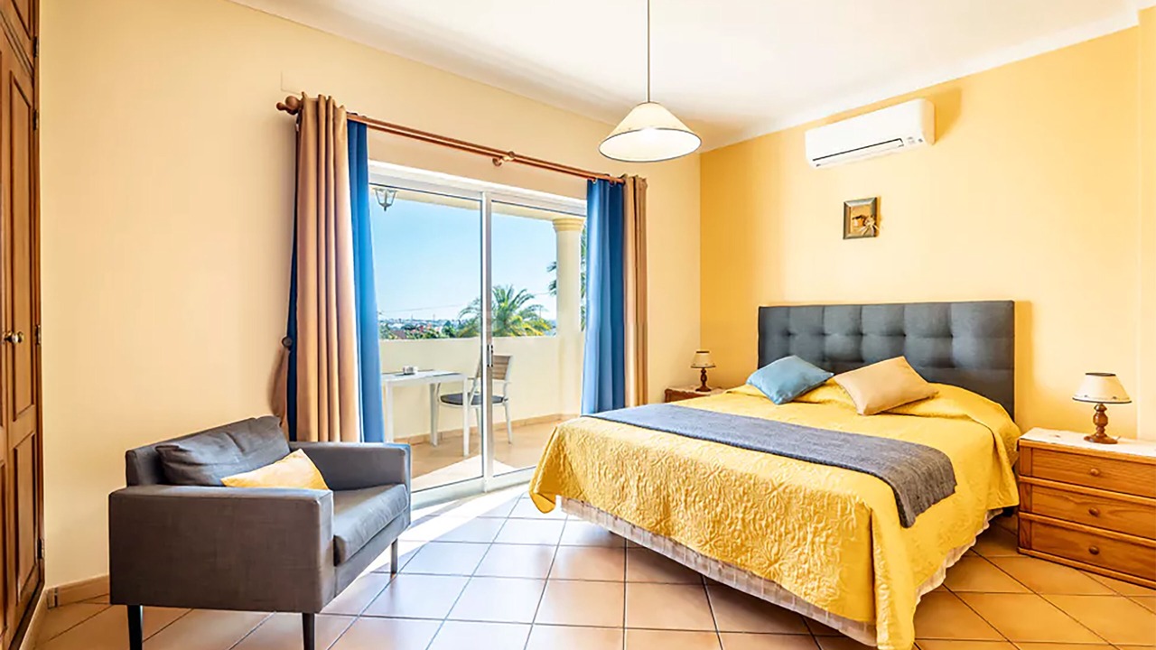 Photo of Patio Balcony in Alpouvar