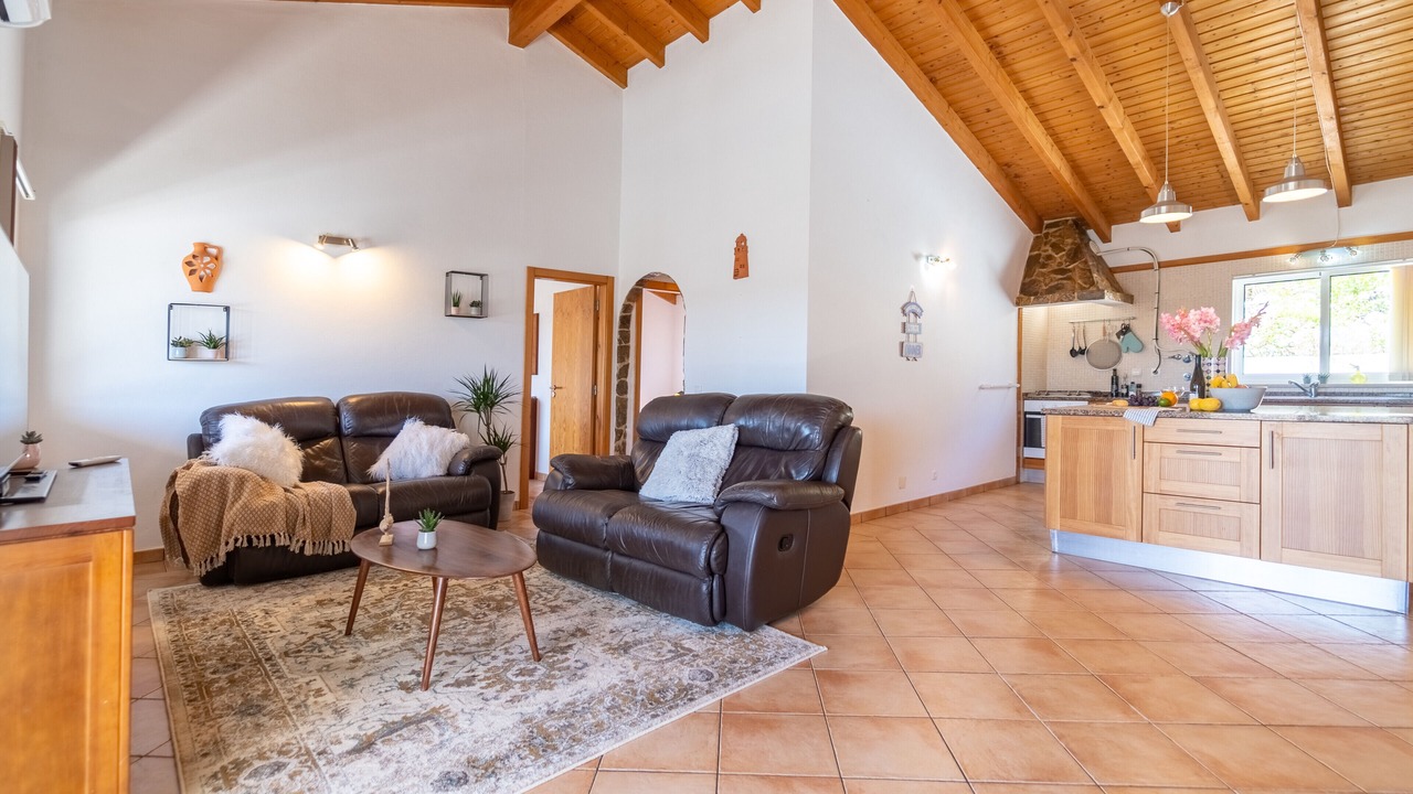 Photo of Livingroom in Aljezur