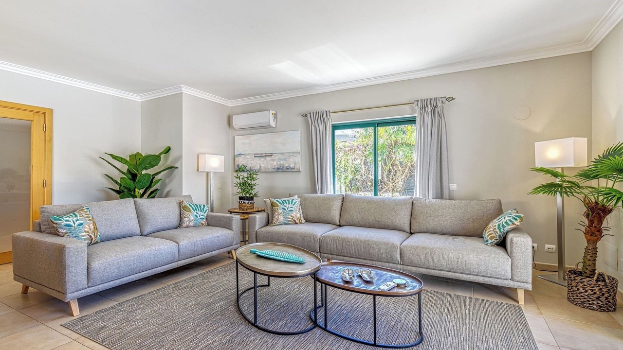 Photo of Livingroom in Mato Serrao
