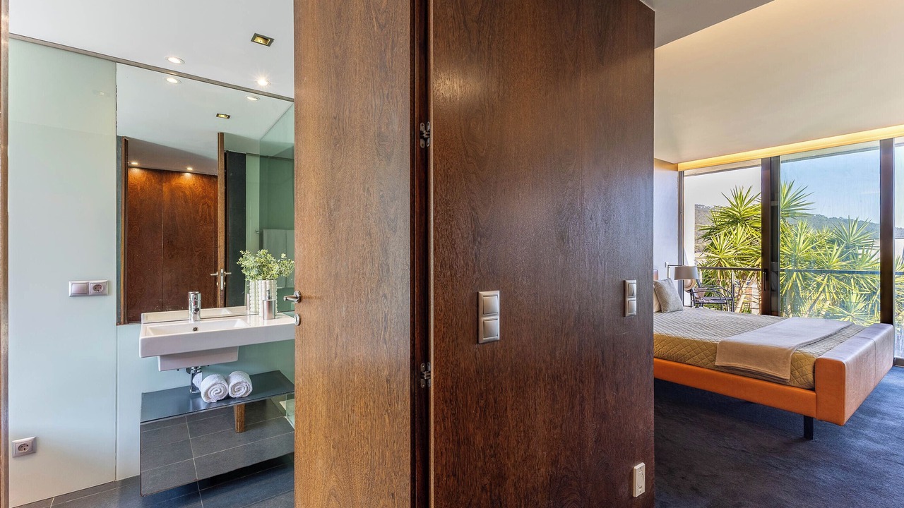 Photo of Bedroom in Carreco