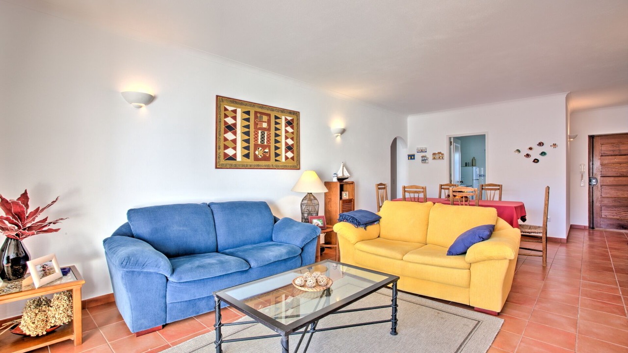 Photo of Livingroom in Meia Praia