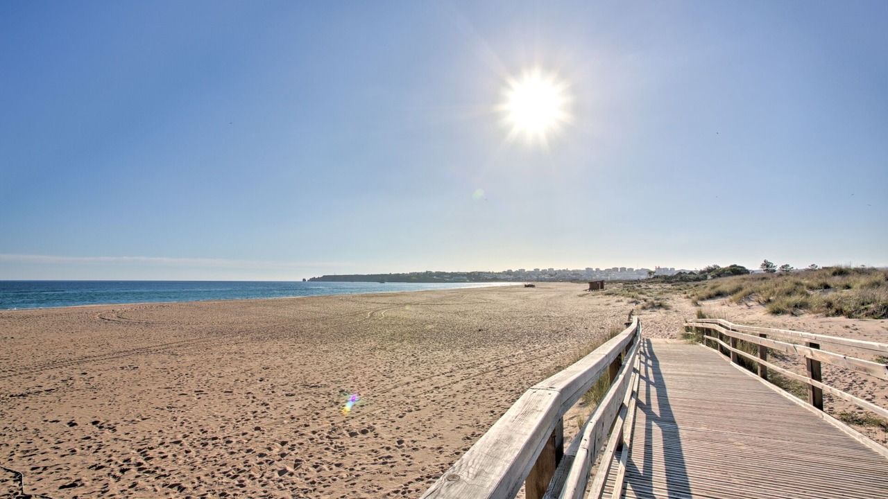 Photo of Others in Meia Praia
