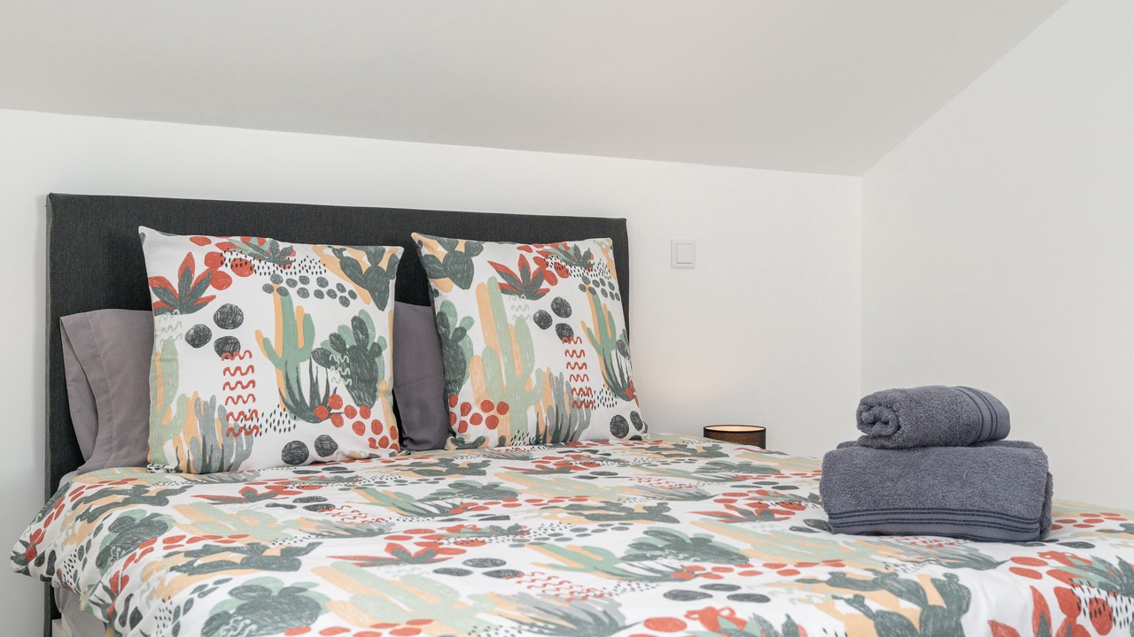 Photo of Bedroom in Calheta
