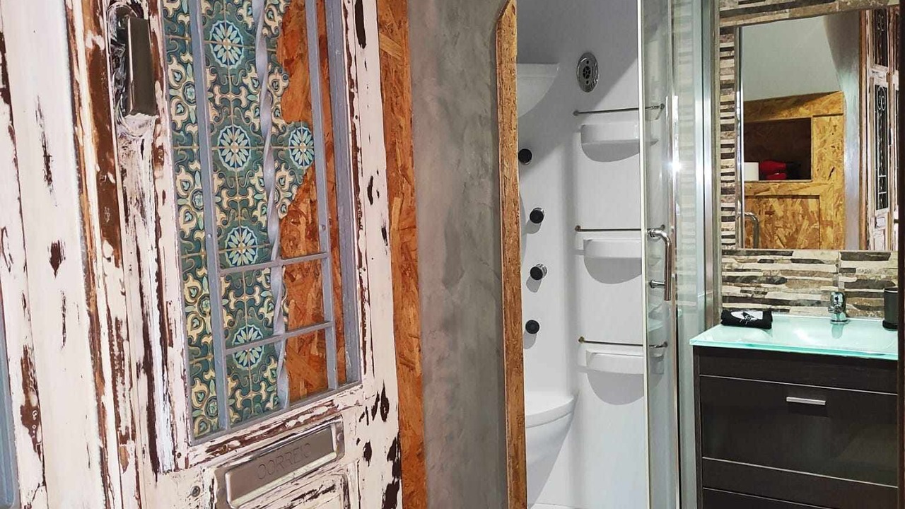 Photo of Bathroom in Centro / Baixa