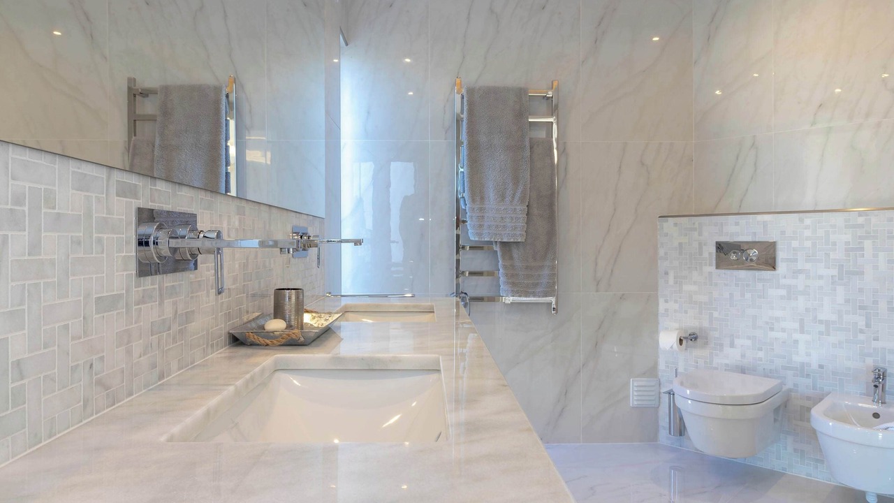 Photo of Bathroom in Ferragudo