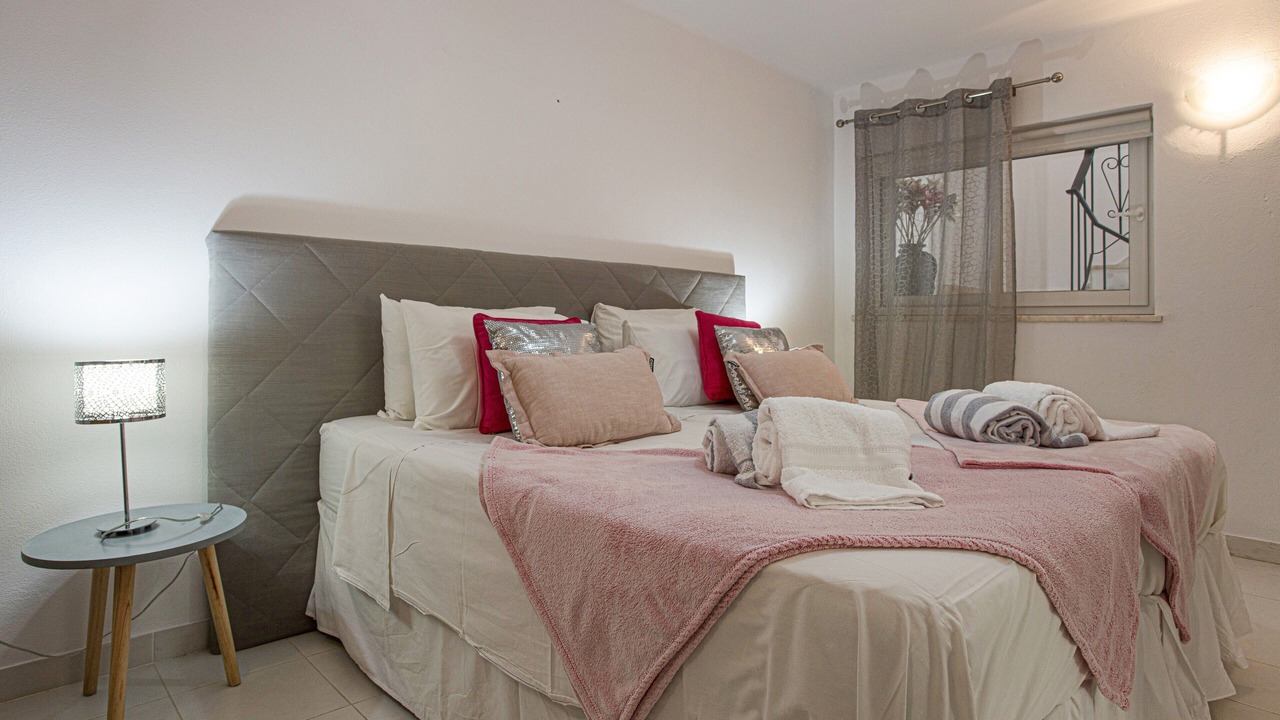 Photo of Bedroom in Ferragudo