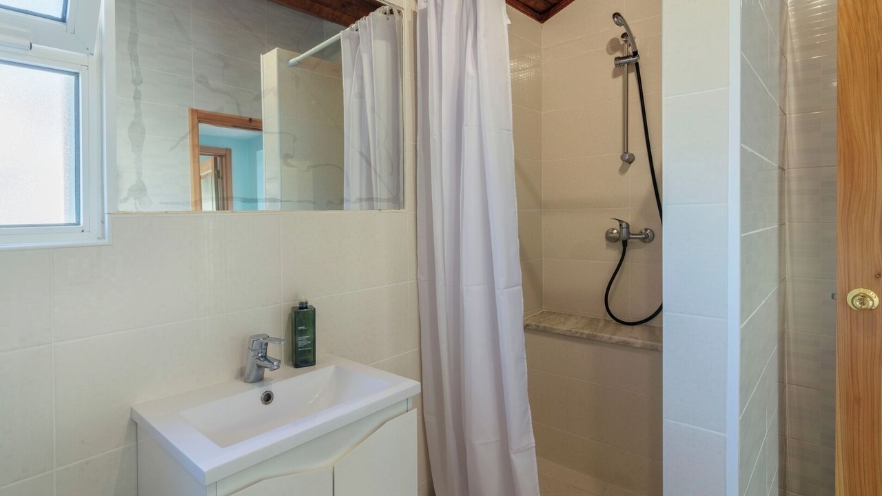 Photo of Bathroom in Ponta Delgada