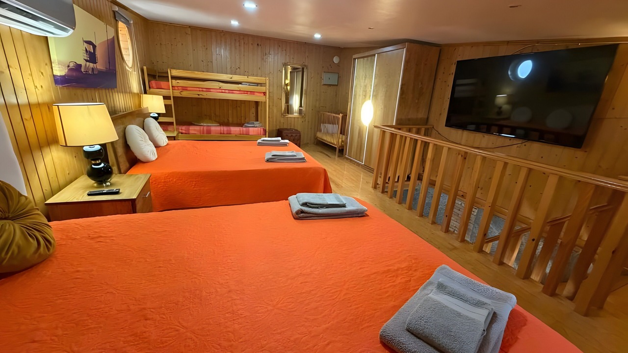 Photo of Bedroom in Monte Raposo
