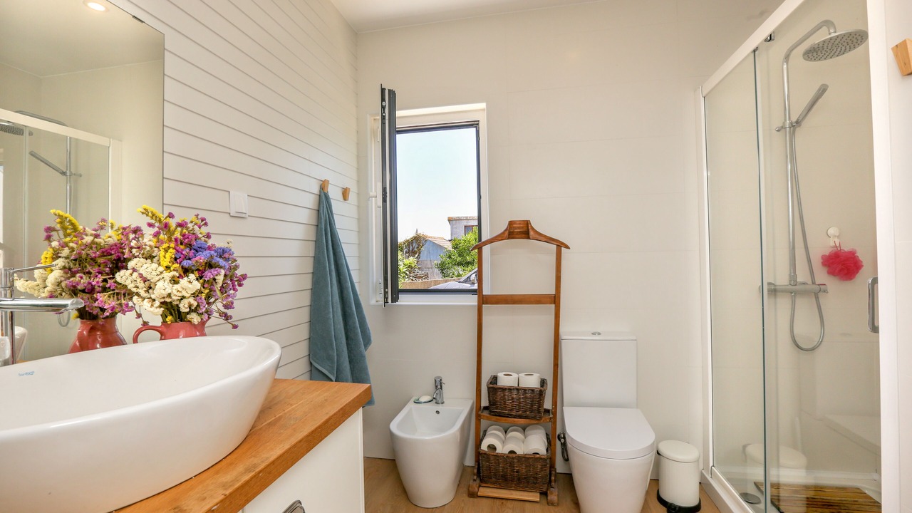 Photo of Bathroom in Ericeira
