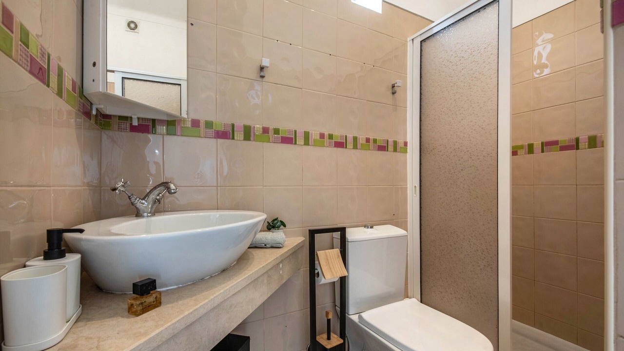 Photo of Bathroom in Faro City Centre