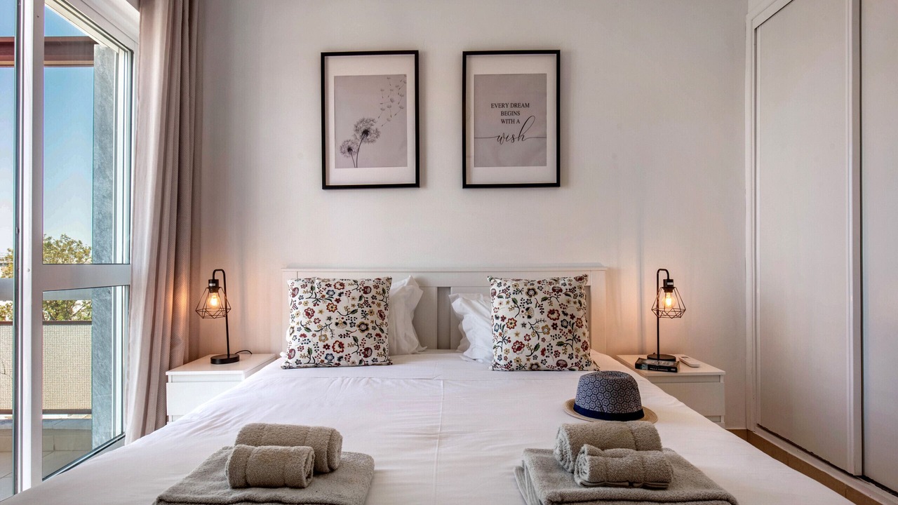 Photo of Bedroom in Faro City Centre