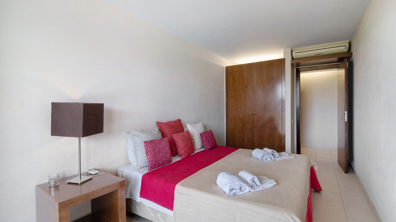 Photo of Bedroom in Salgados