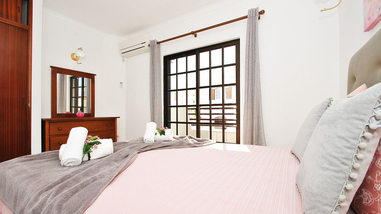 Photo of Bedroom in Gale