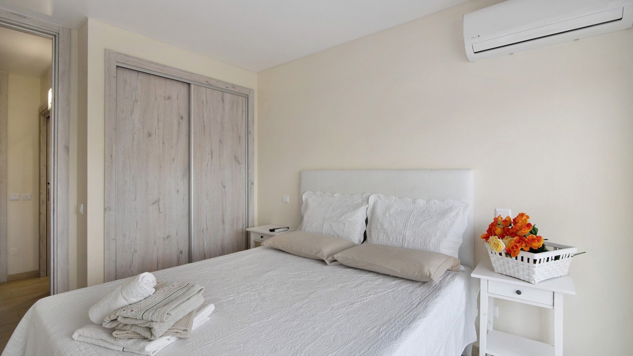Photo of Bedroom in Manta Rota