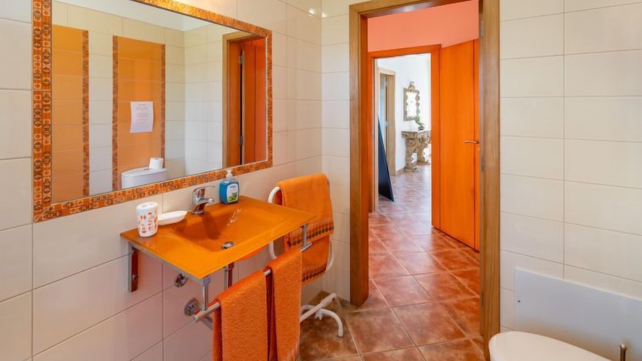 Photo of Bathroom in Azinhal e Amendoeira