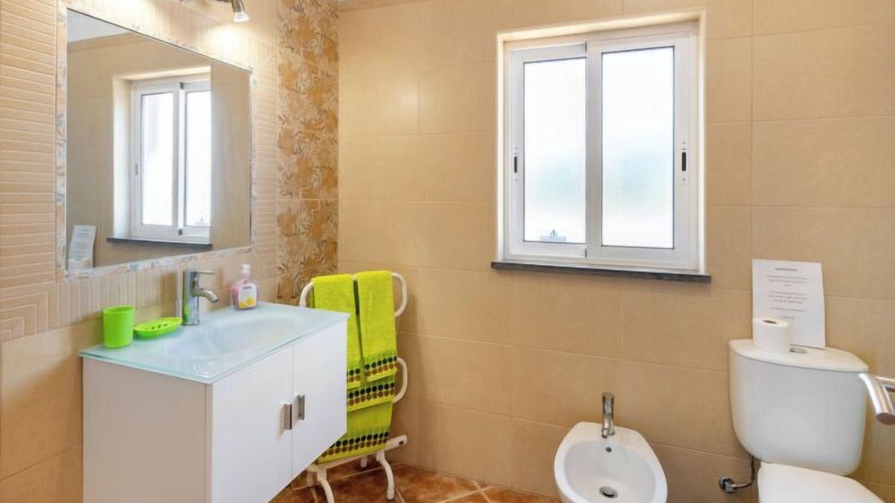 Photo of Bathroom in Azinhal e Amendoeira