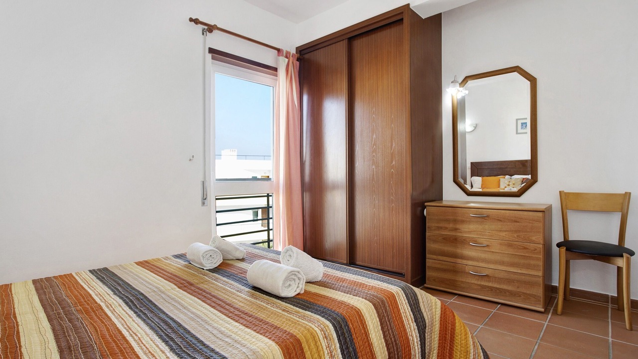Photo of Bedroom in Meia Praia