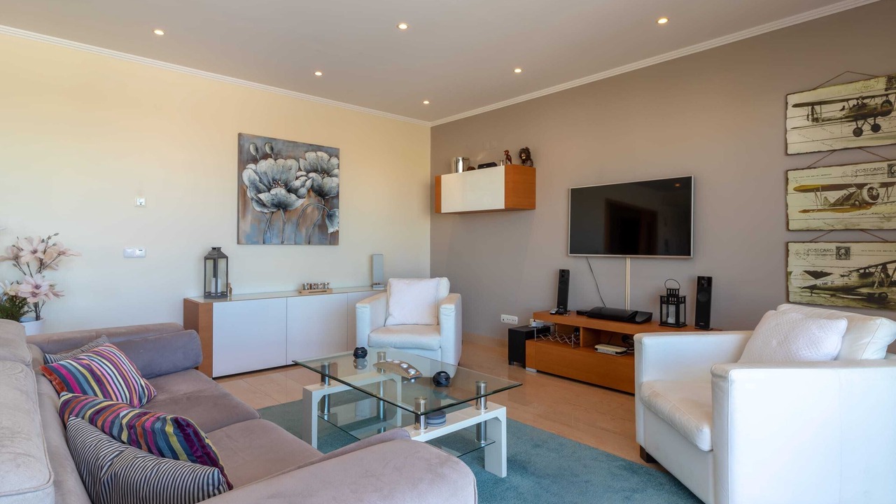 Photo of Livingroom in Ferragudo