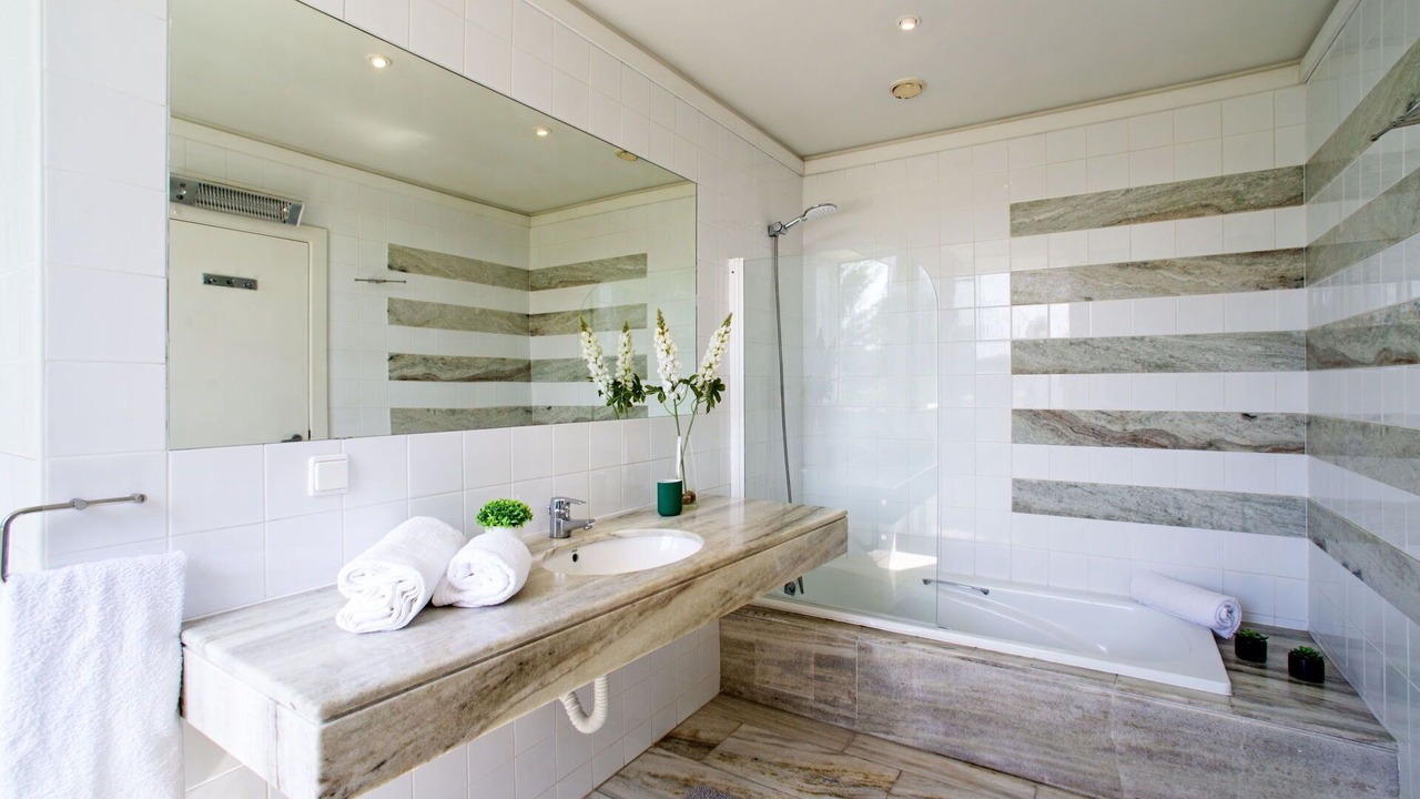 Photo of Bathroom in Penina